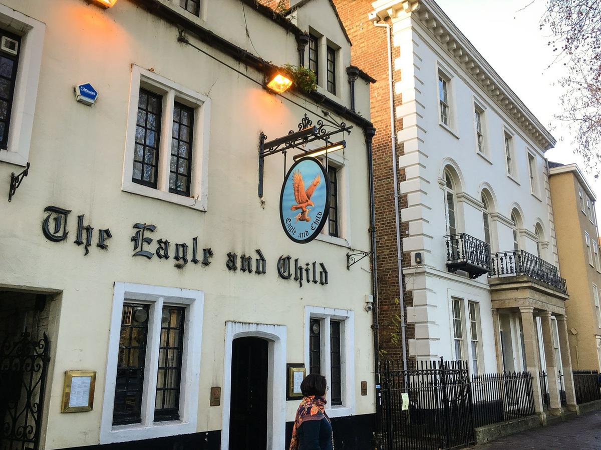 Pub The Eagle and Child en Oxford