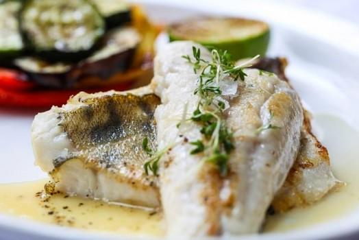 pescado-sopa-marisco-menu-saludable-en-navidad