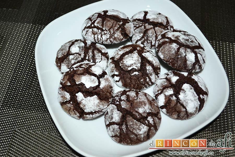Galletas de Navidad de chocolate y avellanas, sugerencia de presentación