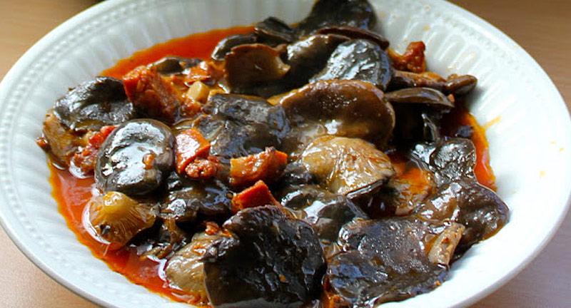 setas-de-cardo-ñoras-y-chorizo