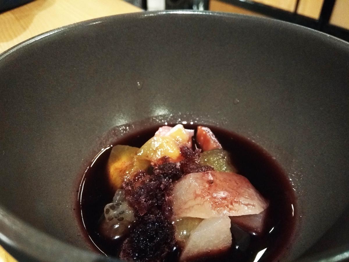 Mazamorra en textura con frutas