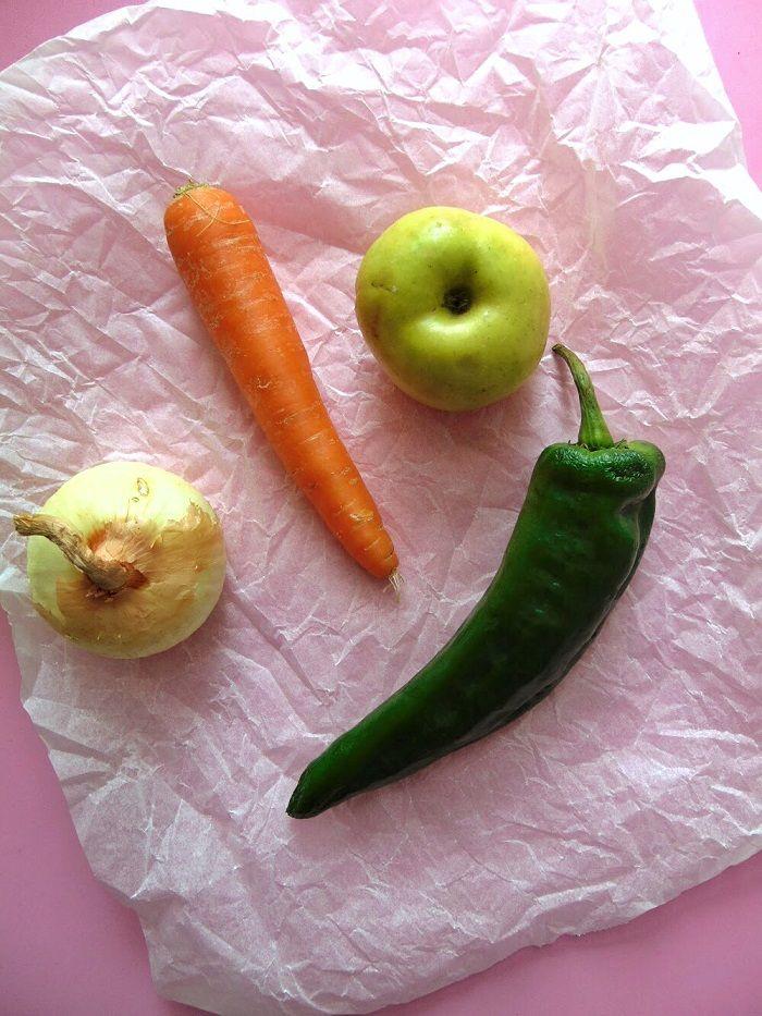 Ensalada de pollo con salsa de curry