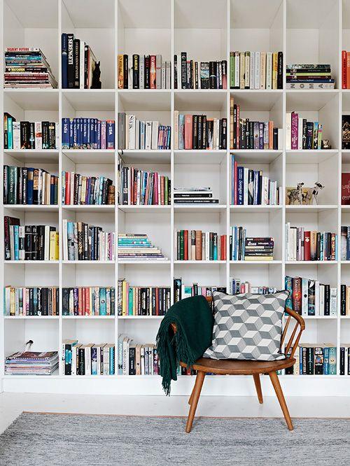 Mi_experiencia_Acertar_con_la_librería_ perfecta_claves decoración_decoración práctica_orden-11