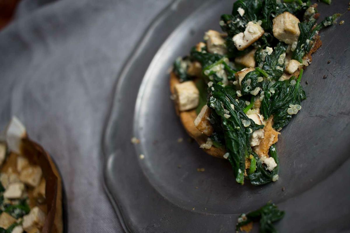 quiche-saludable-de-espinacas-con-tofu