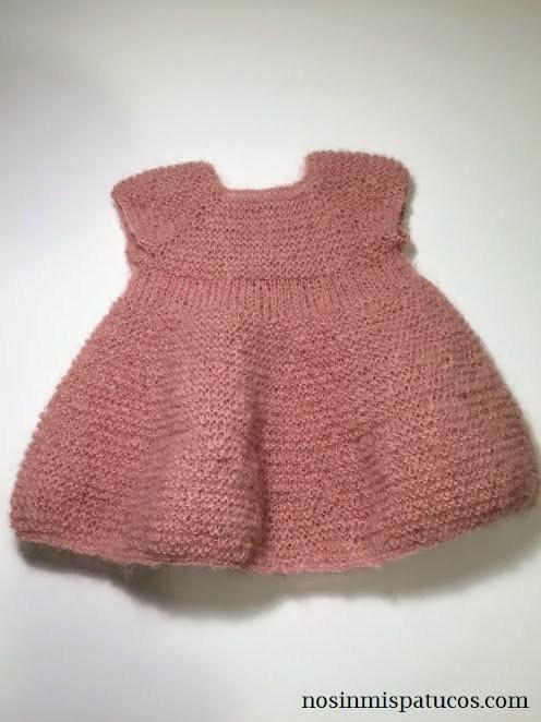 vestido bebe tejido a mano