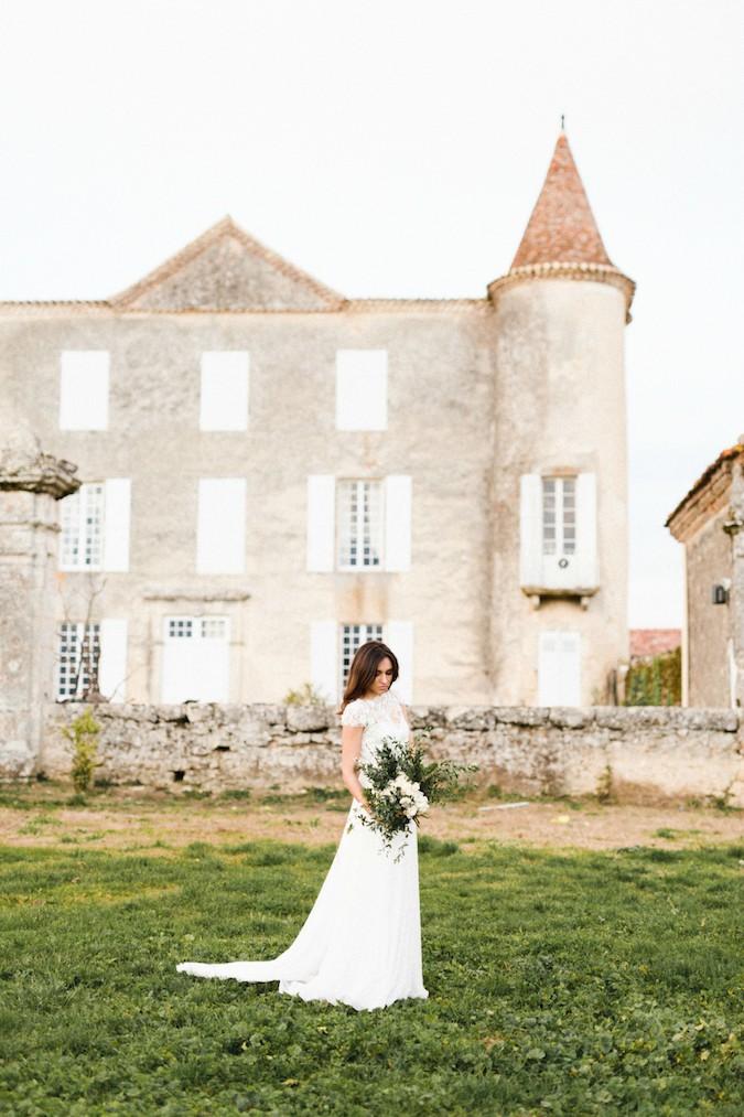 la belle et la pierre editorial