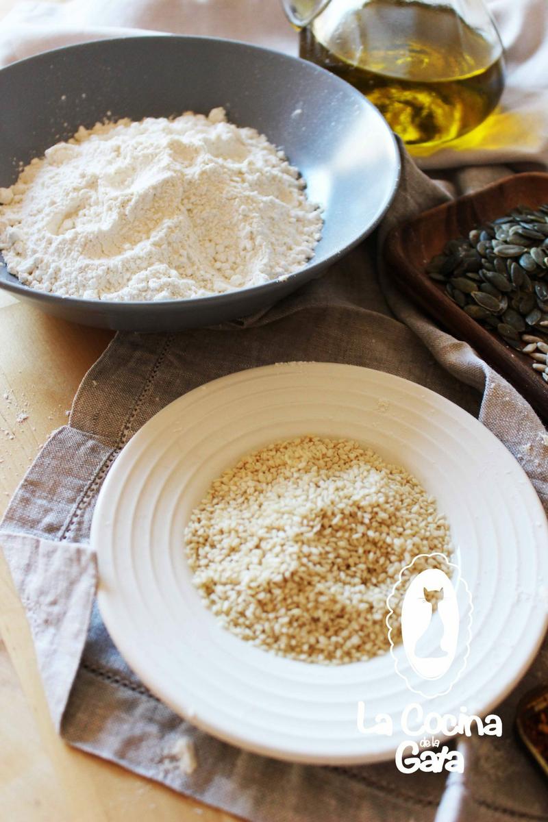 Semillas de Sesamo y harina deTrigo