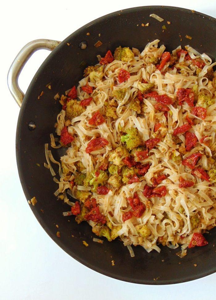 pasta con brocoli y tomates secos | tomates deshidratados recetas pasta