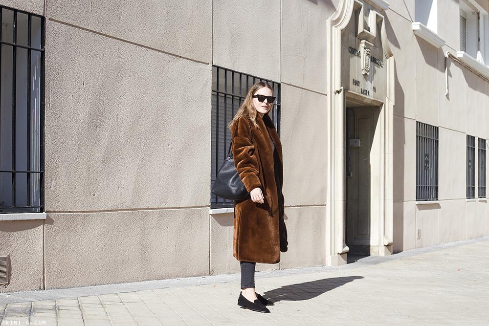 Trini | Toteme coat Balenciaga jeans