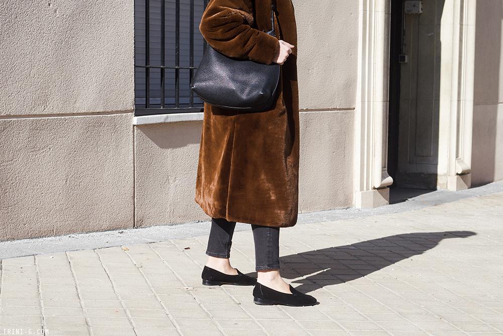 Trini | Toteme coat Balenciaga jeans