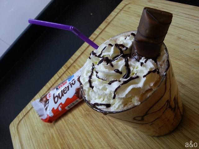 Smoothie helado de kinder.