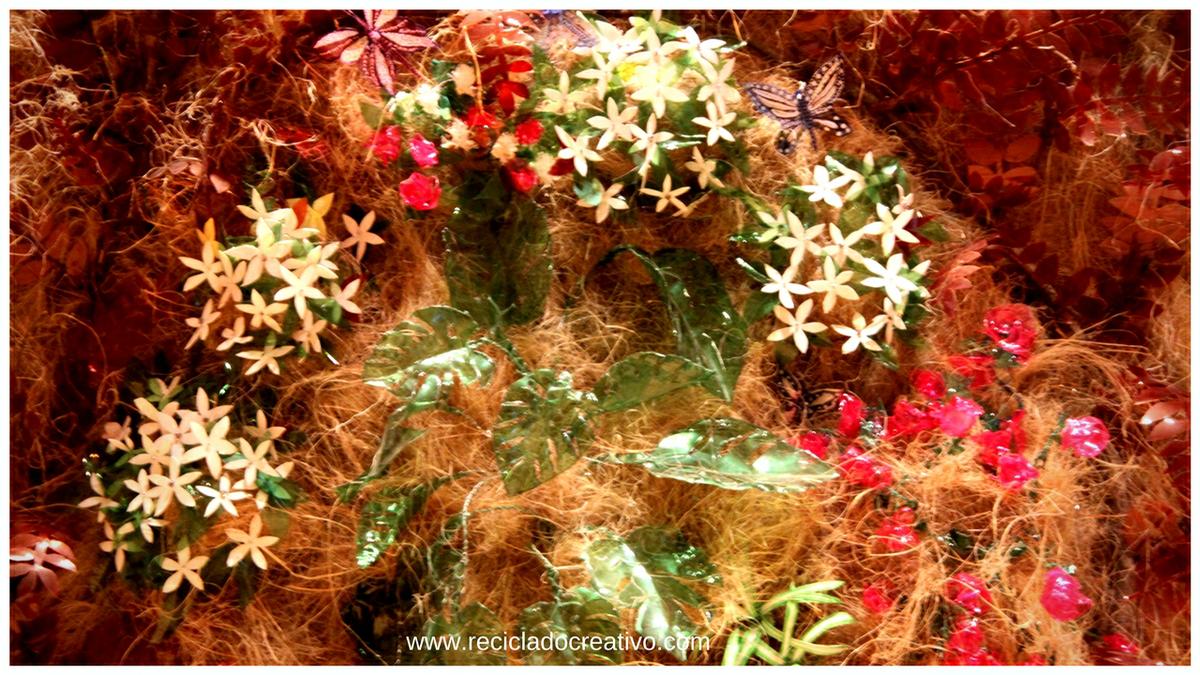 Ideas para hacer jazmines con botellas de plástico