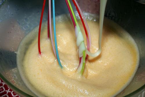 echar-la-leche-condensada