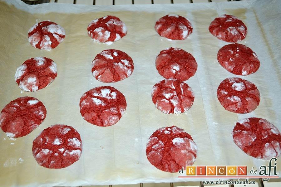 Red Velvet Cookies, dejarlas enfriar