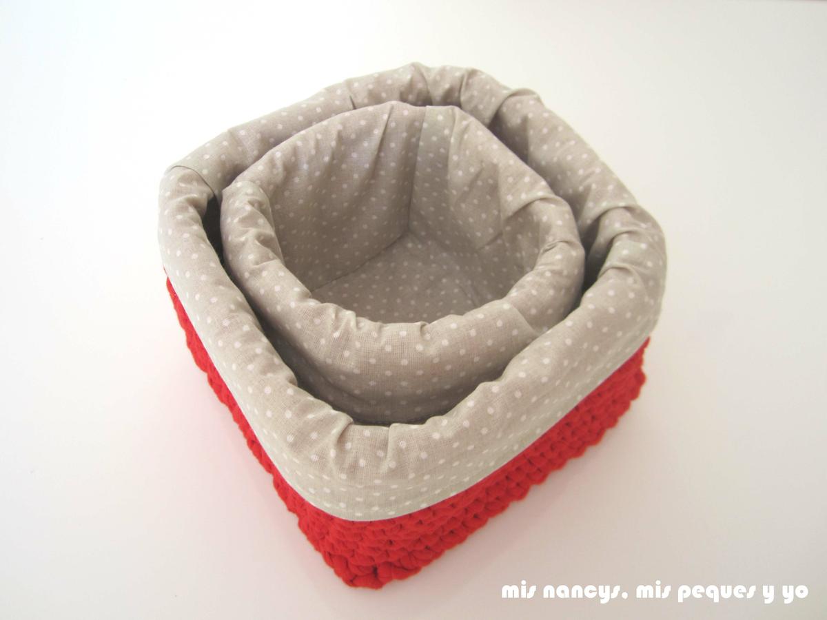 mis nancys, mis peques y yo, juego de dos cestas de trapillo cuadradas con funda de tela, como almacenarlas