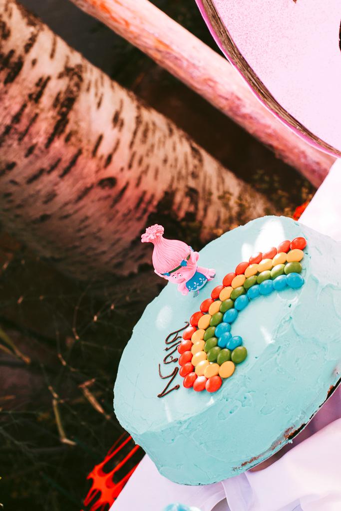 como-hacer-un-arco-iris-con-globos 