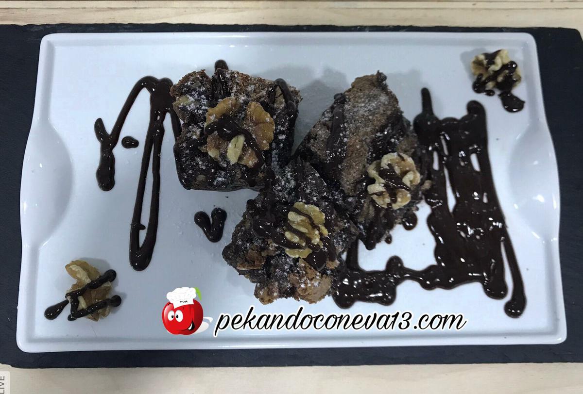 28126570_10213670653394842_647219740_o