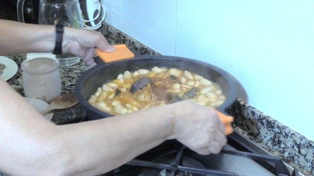 Removemos la sartén