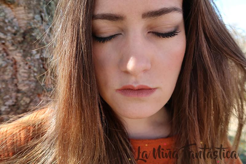 maquillaje belleza natural ojos cerrados