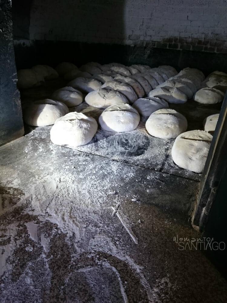 Horno con pan de Cea