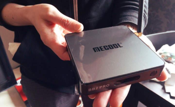 MECOOL BB2 Pro analisis reseña review de TV Box con Android 7.1, 3GB RAM, SoC Amlogic S912 Octa Core 16GB de espacio, WiFi ac, Bluetooth 4.0, 2 puertos USB, HDMI y Ethernet reproduce 4K Netflix y streaming especificaciones precio y opinión