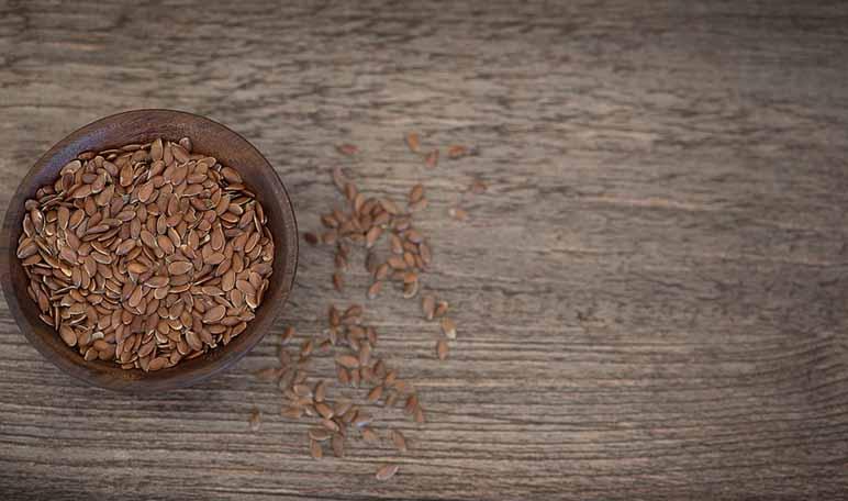 Agua de semillas de lino para reducir el colesterol - Trucos de salud caseros