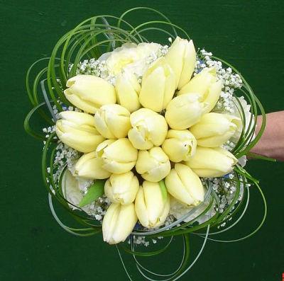 Bouquet de tulipanes amarillos