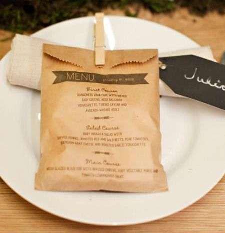 Menú en papel reciclado