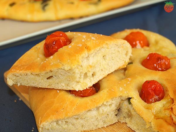 Focaccia de tomate y albahaca HortoGourmet