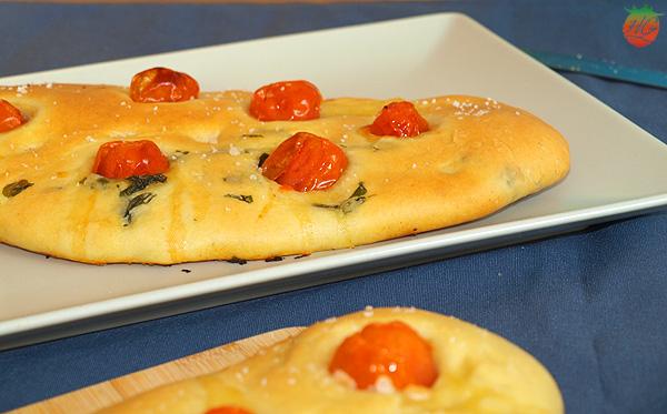 Focaccia de tomate y albahaca HortoGourmet