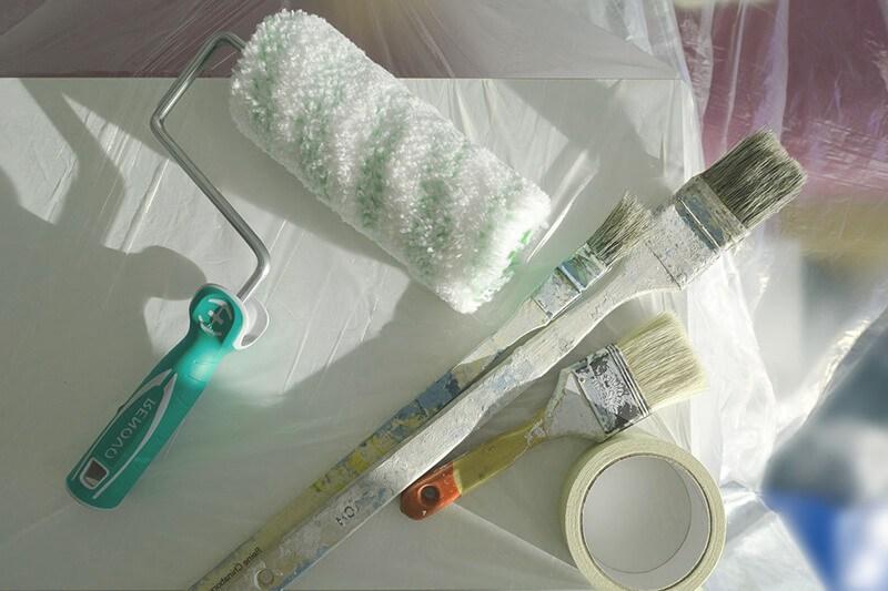 herramientas para instalar un fotomural