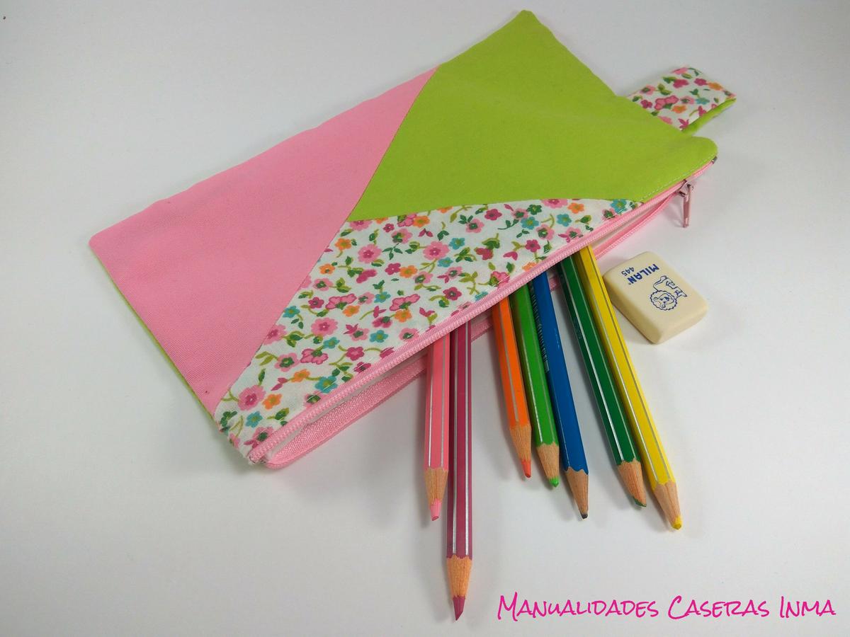 Manualidades Caseras Inma_ Estuche escolar hecho de retales