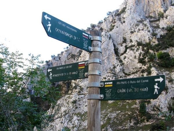 Caín, Poncebos y Covadonga. Todo controlado.