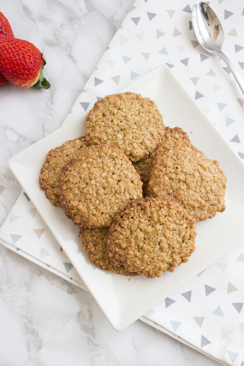 galletas de avena integrales y naranja