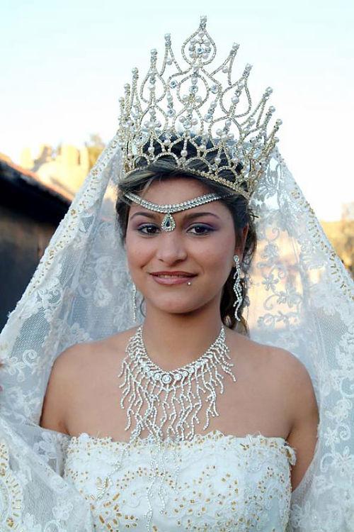 Corona de novia gitana