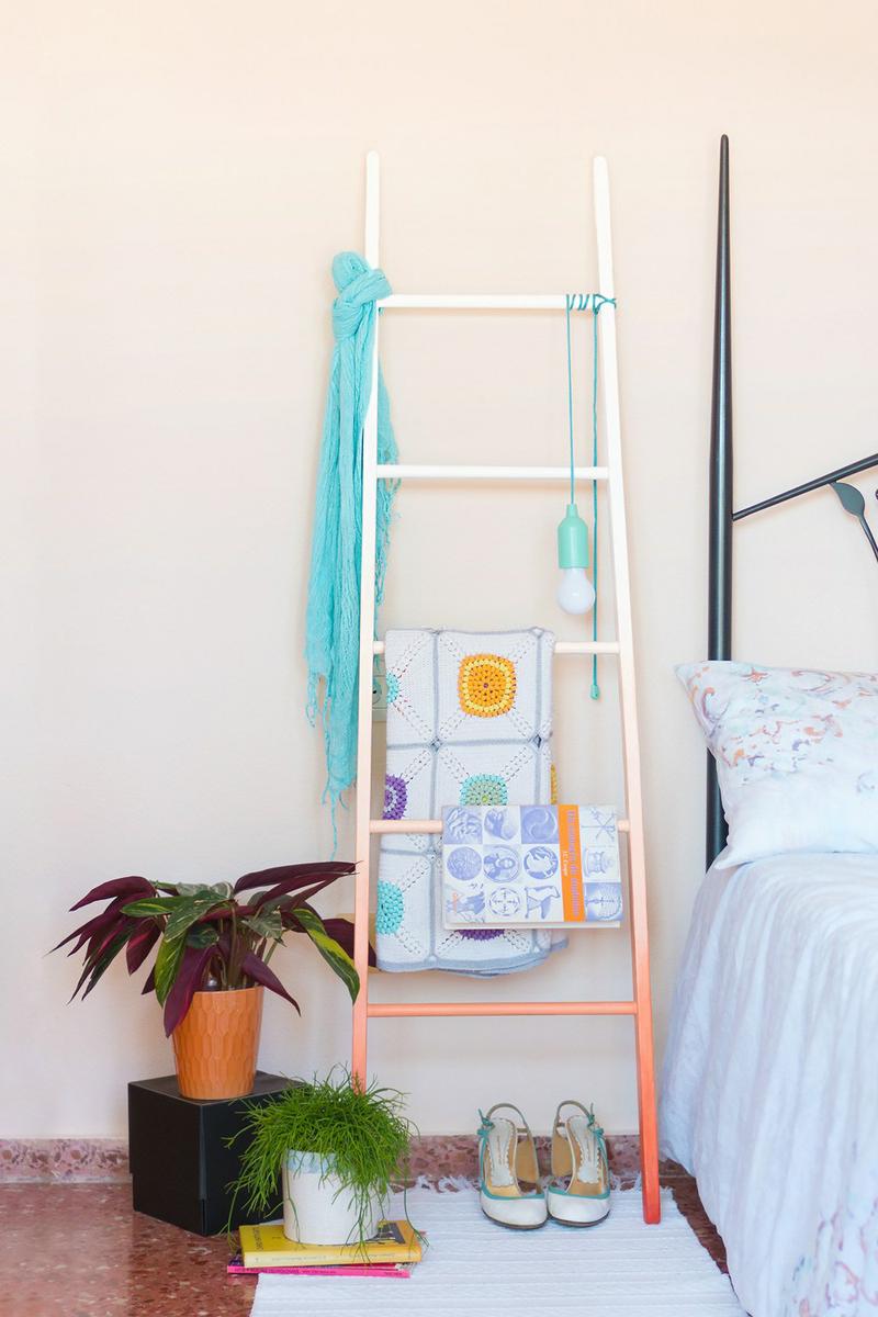 Como hacer una escalera DIY paso a paso, visto en "I am a Mess Blog"