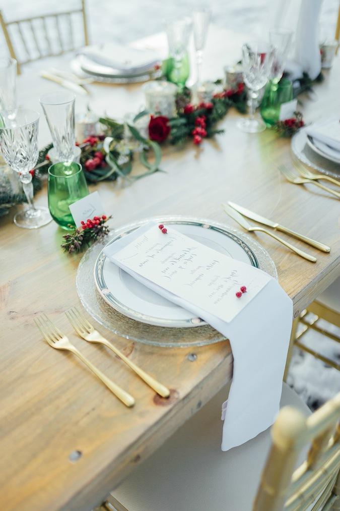 winter love elopement laiatq