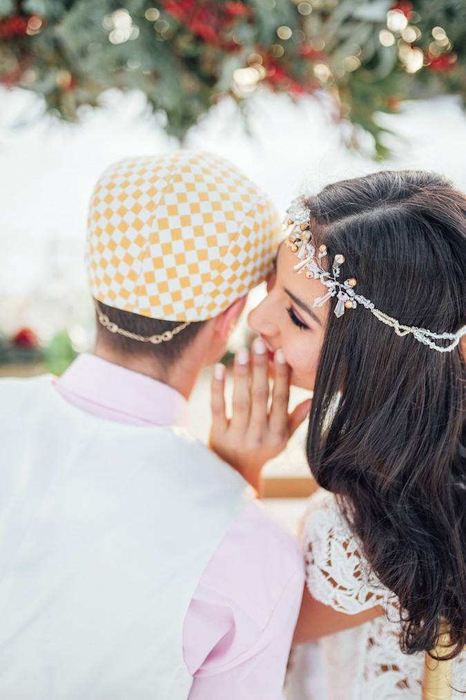 winter love elopement laiatq