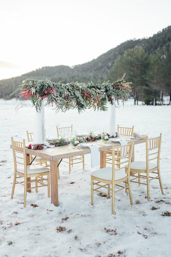 winter love elopement laiatq