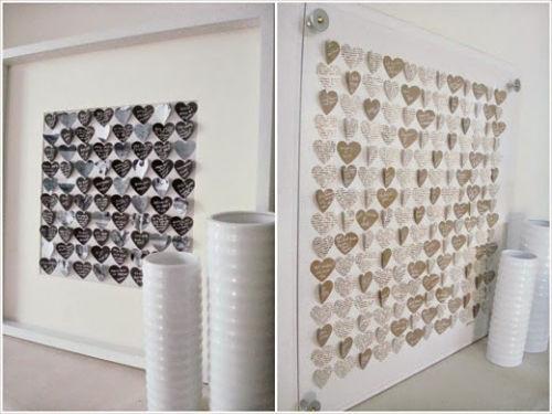 Corazones firmados en cuadro