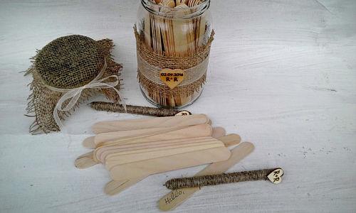 Tarro con palitos de helado