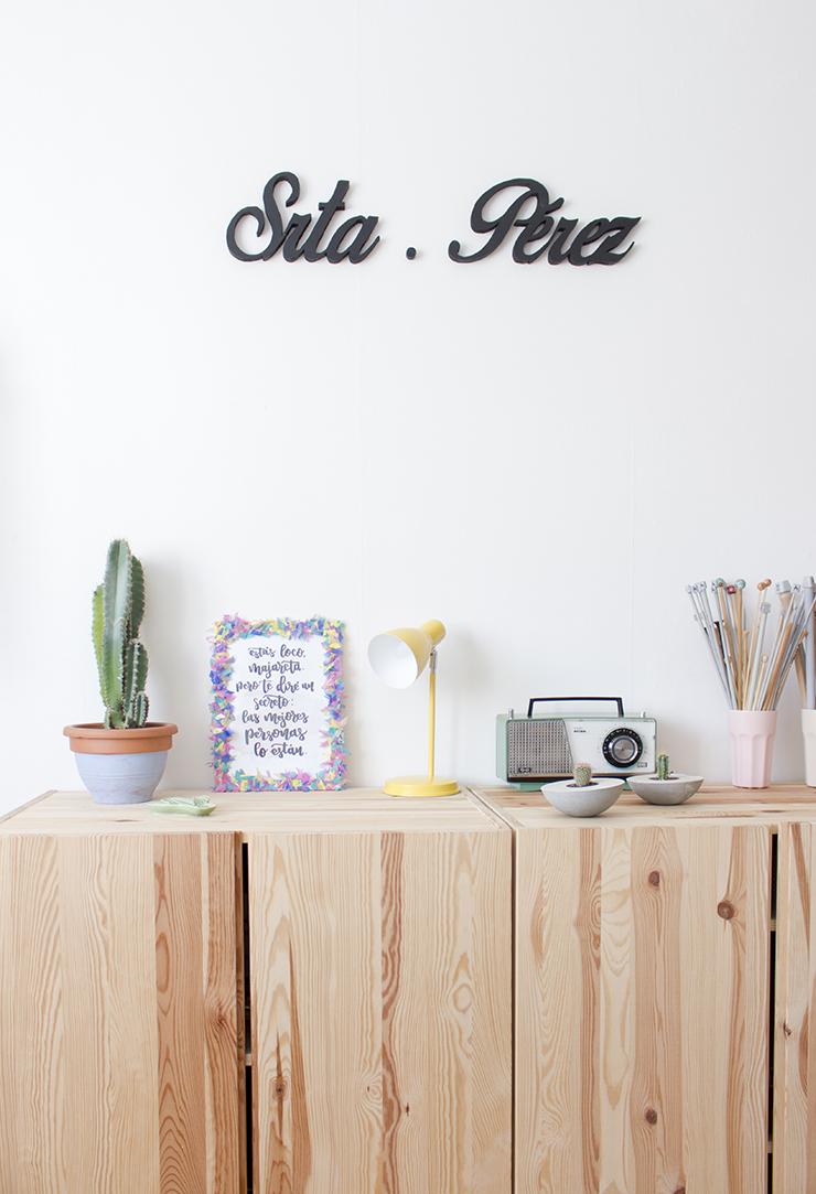 como decorar un marco con confetis