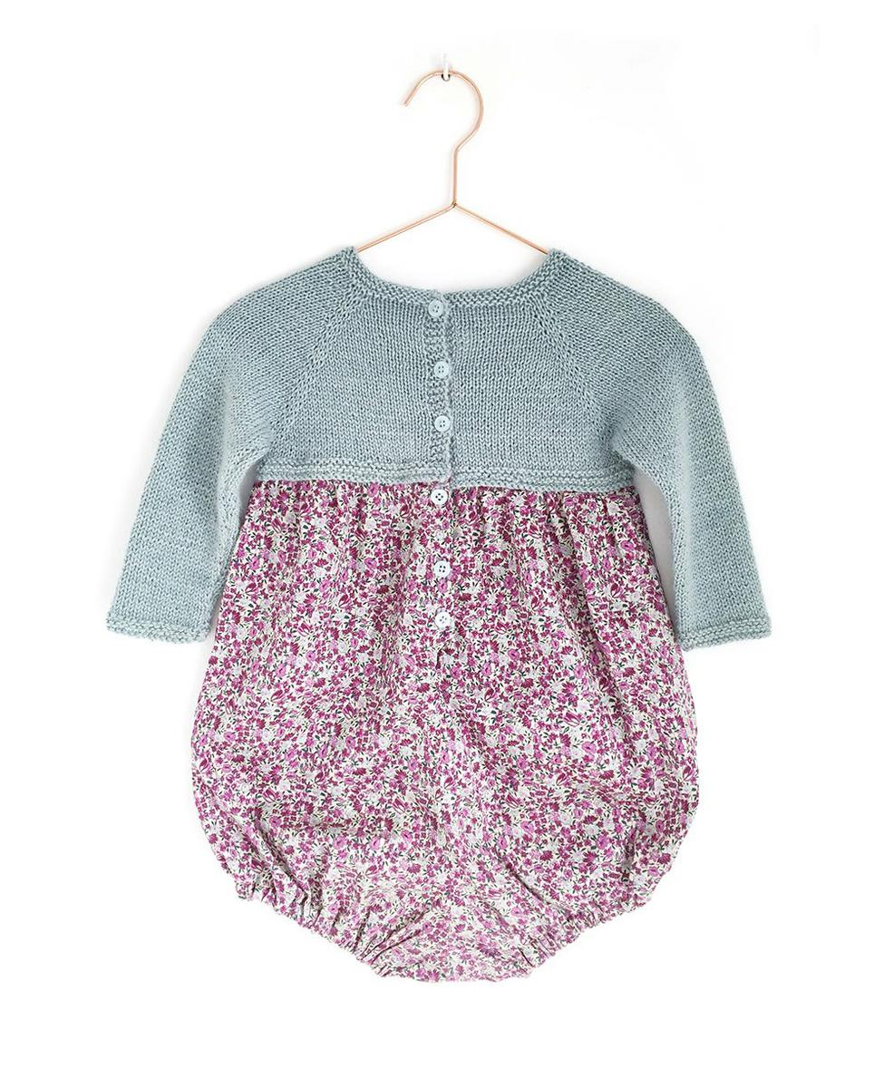 Cómo hacer un pelele de punto y tela combinado de bebé DIY - Tutorial y Patrón