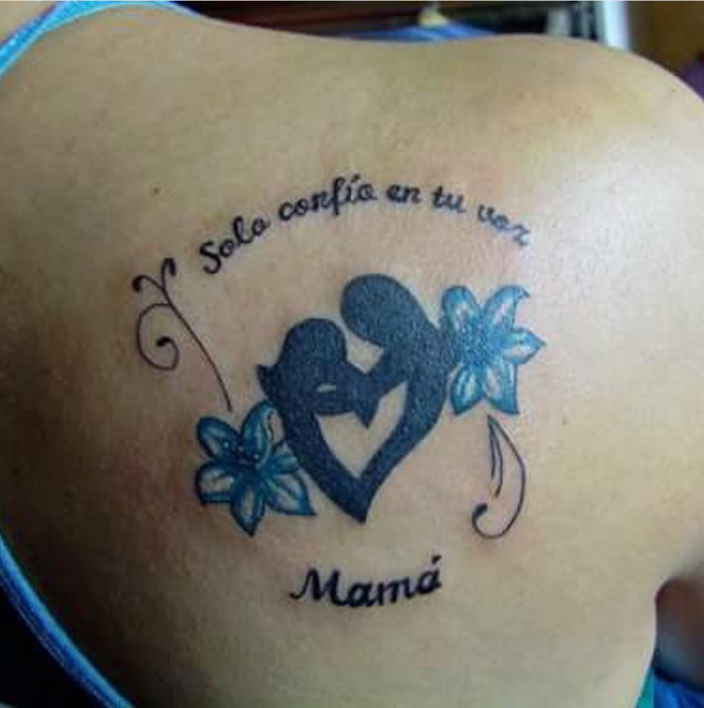 Tatuajes, Tatuadores y amantes de los tatuajes Tatuajes de frases y corazones Símbolos 