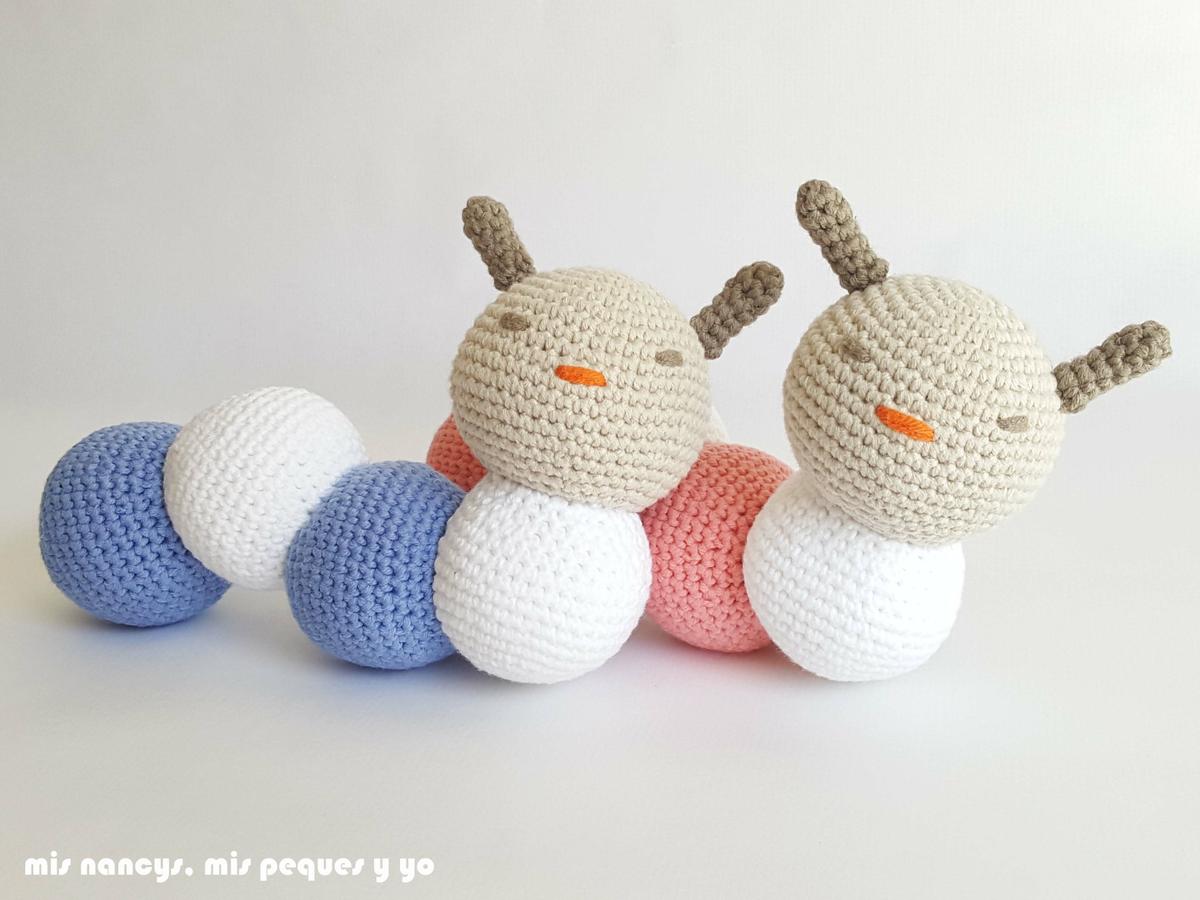 mis nancys, mis peques y yo, pareja de gusanitos amigurumis, con patron gratis de mispequicosas