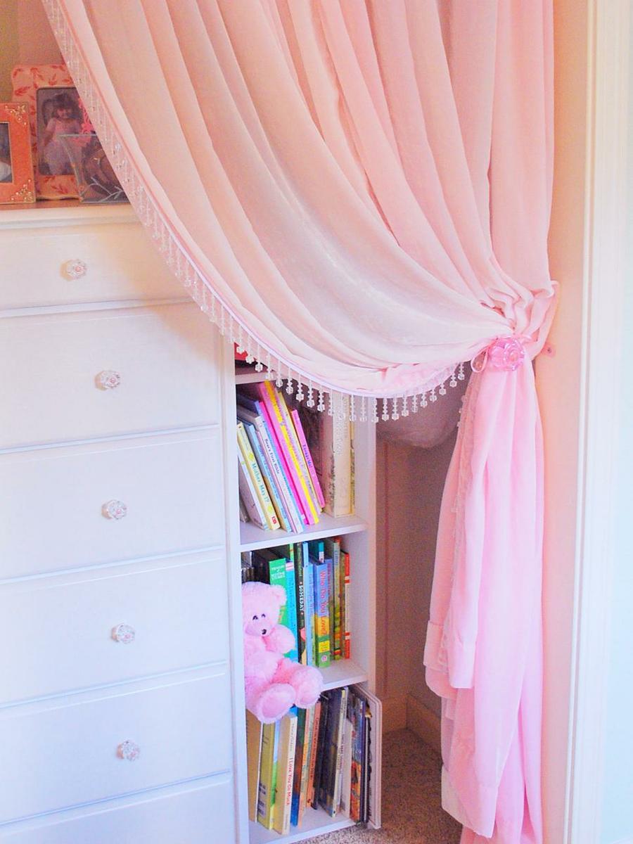 RMS_CentsationalGirl-little-girls-pink-closet-with-curtain-2_s3x4.jpg.rend.hgtvcom.966.1288