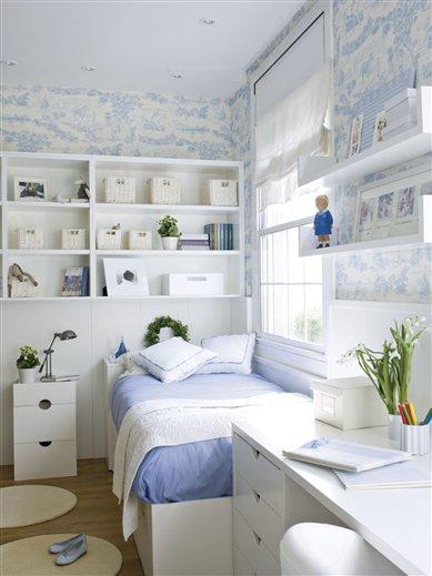 cuarto_azul_y_blanco_389x519