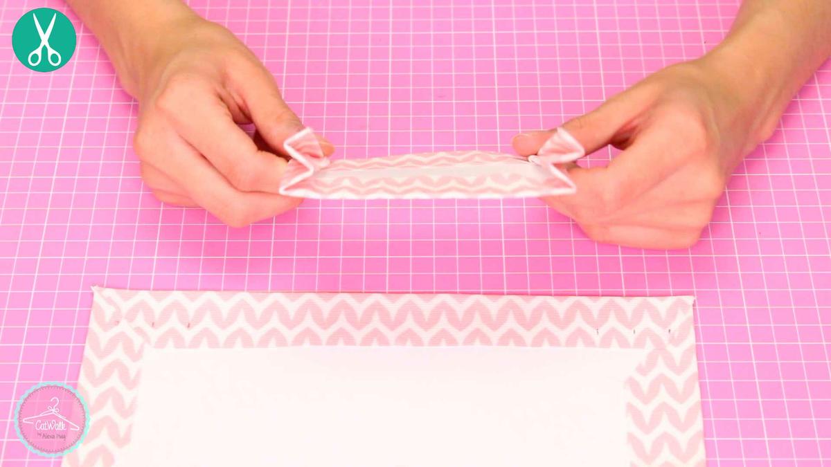 Ensamble de bolsas para organizador de pared