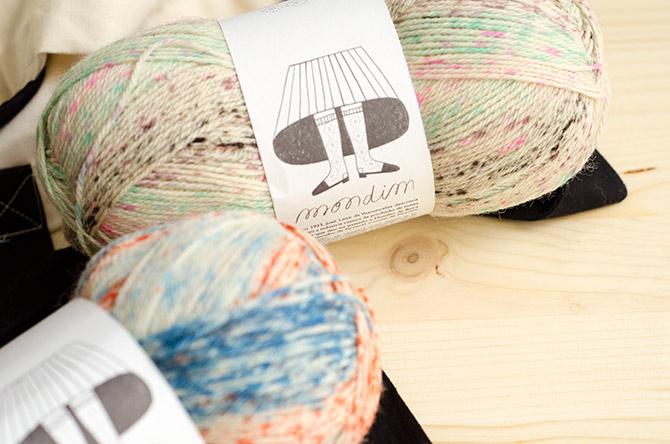 Ovillos de lana para calcetines Mondim en Retrosaria, tienda de lanas en Lisboa