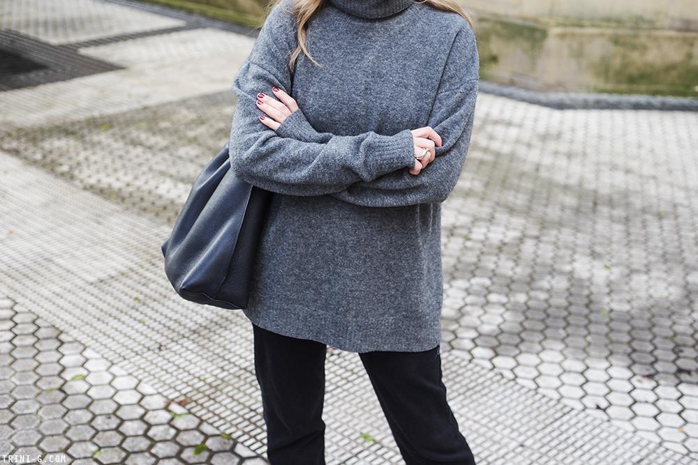 Trini | Balenciaga sweater Levis 501 jeans